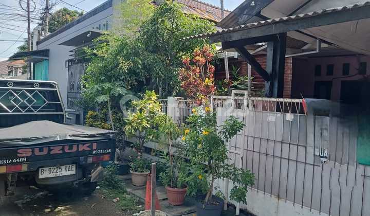 Rumah Strategis Di Perumnas Bekasi 2