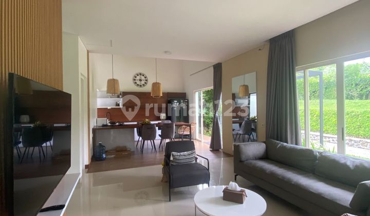 For Sale Beautiful and Serene Hook House in Rancamaya with SHM 2