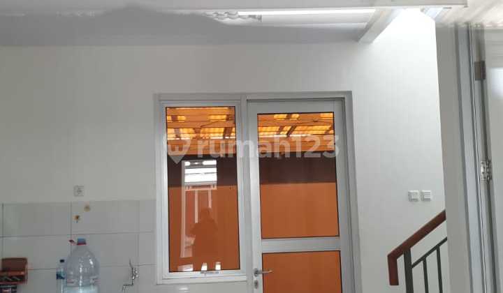 Disewakan Rumah Sektor 7C Napoli, Gading Serpong 2