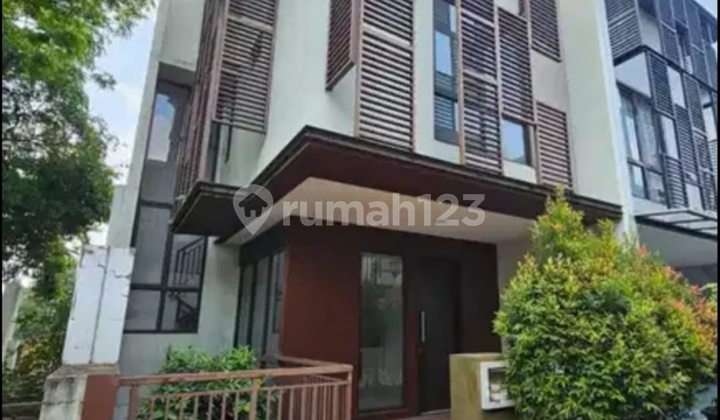 Dijual Rumah Whelford Greenwich di Hoek, BSD City