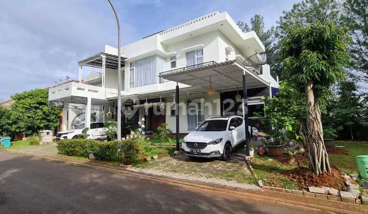 Rumah Hoek 2,5 Lantai Versailles BSD city Sebelah Taman
