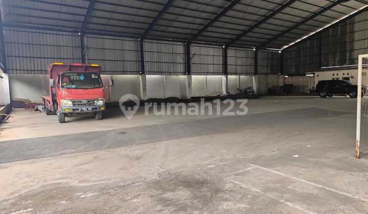 Cipondoh Warehouse 2490M on the Main Road Plus 3-Story Office Cipondoh Warehouse 2490M on the Main Road Plus 3-Story Office