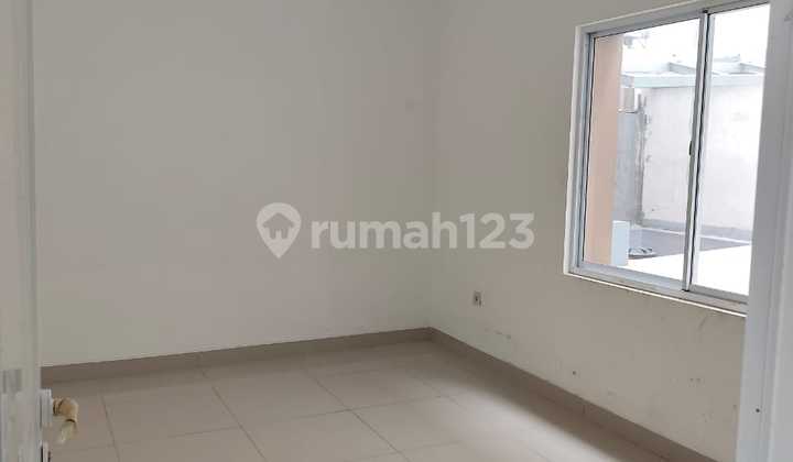 Renovated Latin American House in Green Lake City Ready for Occupancy Renovated Latin American House in Green Lake City Ready for Occupancy