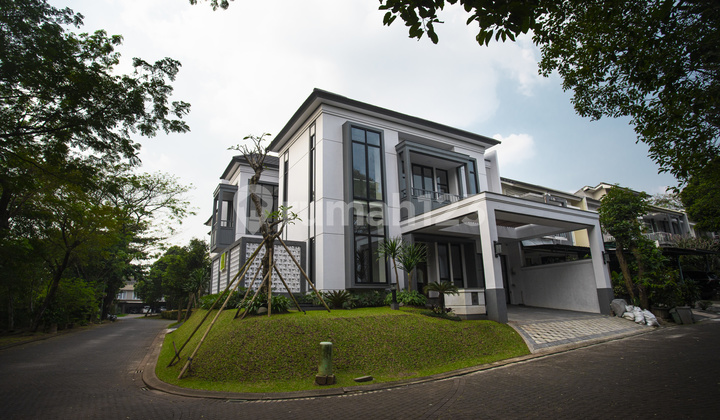 Rumah Hoek Mewah De Latinos BSD City Semi Furnished Lengkap Rapih