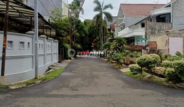 Rumah Di Puri Indah Hitung Tanah Saja Lokasi Strategis Sekali  2