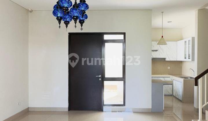 Rumah Hoek The Mozia BSD City Furnished Siap Huni Jual Murah 2