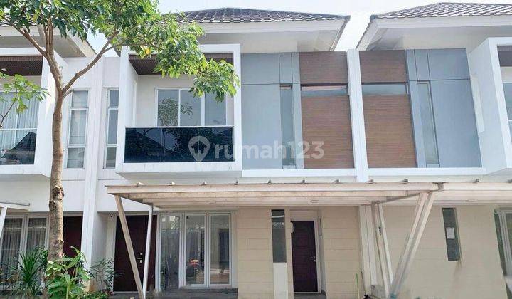 Rumah 2 Lantai  The Riviera hadap selatan siap huni rapih 1