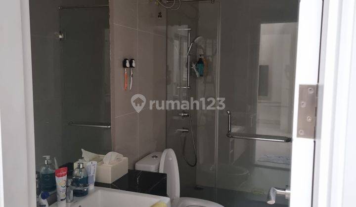 Rumah 2 Lantai The Riviera Metland Puri Full Furnished Dekat Taman 2