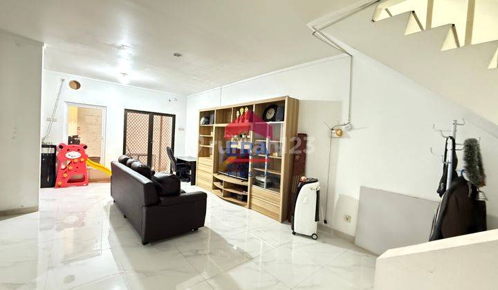 Rumah 2 Lantai Di Modernland Sudah Full Renovasi 2