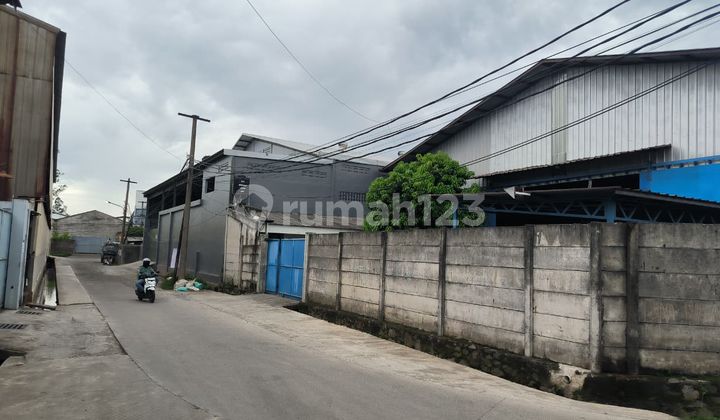 Warehouse Plot Parliament Area 800M and Container Access Office Flood-Free