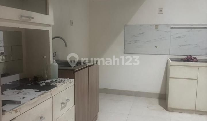 Rumah 2 Lantai The Riviera Puri Semi Furnished Siap Huni 1