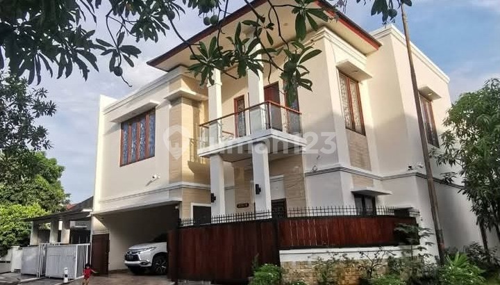 Banjar Wijaya 2-Story Corner House with pool, move-in ready Banjar Wijaya 2-Story Corner House with pool, move-in ready
