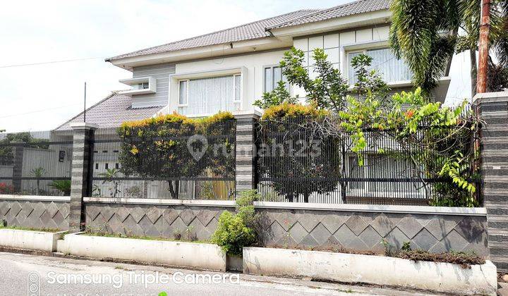 Rumah Mewah 2 Lantai Full Perabot Lux, Area Jl. Sudirman Dekat Ke Bandara 2