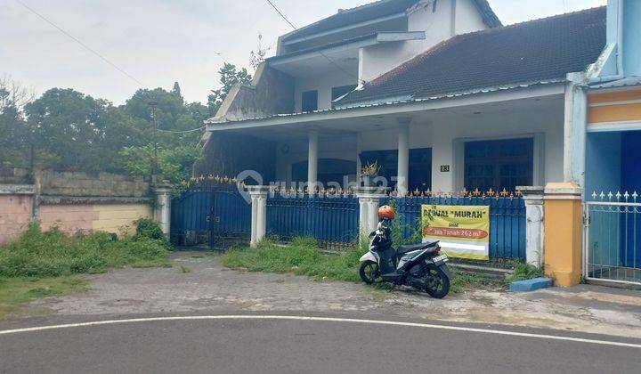 Rumah Hook 2 Lantai Akses 3 Mobil 1