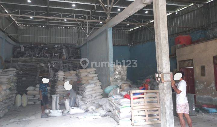 Disewakan Segera Gudang 2 Pintu Jl Sudirman Cikokol Tangerang  2