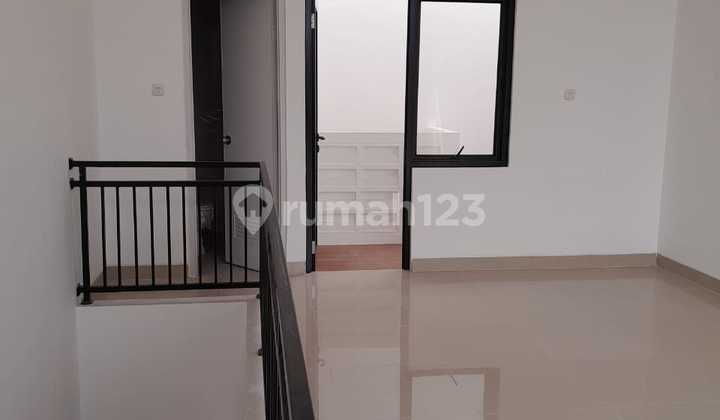 Ruko Siap Usaha,siap Untung Di Lokasi Pasat Penghuni Di Aryana Karawaci Tangerang