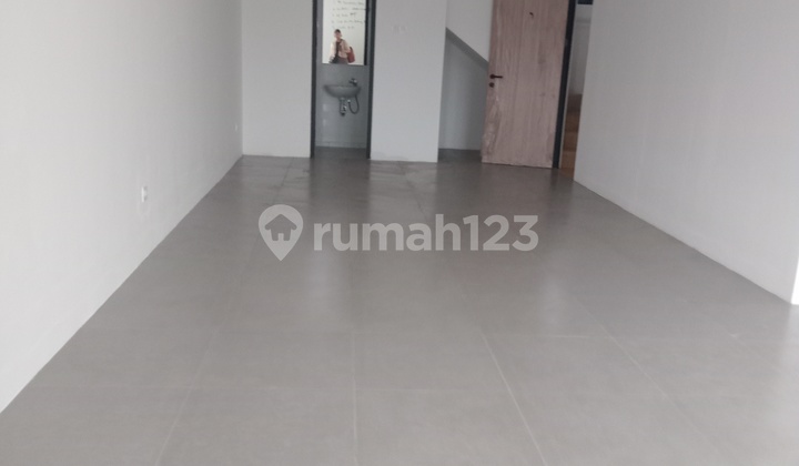3-Story Ruko Ready to Profit, Ready for Business in Park Serpong Tangerang