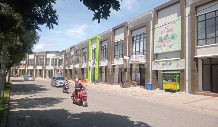 Ruko Siap Huni 2 Lantai Disewakan Di Jalan Utama Aryana Karawaci Tangerang 2