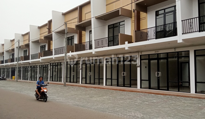 Shop House Ready for Business and Affordable Price at Ruko Aryana Karawaci Tangerang