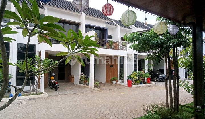 Rumah Cantik 2 Lantai Di Cluster Kristal Aryana Karawaci Tangerang Rumah Cantik 2 Lantai Di Cluster Kristal Aryana Karawaci Tangerang