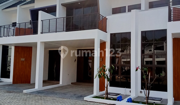 Dijual Rumah 2 Lantai Dengan Luas Tanah 72 M2 Dan Sertifikat Shm Di Aryana Karawaci Tangerang Dijual Rumah 2 Lantai Dengan Luas Tanah 72 M2 Dan Sertifikat Shm Di Aryana Karawaci Tangerang
