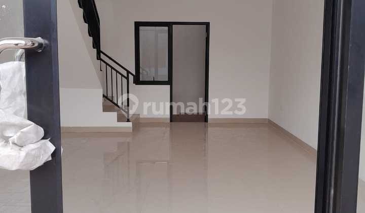 For Sale 2-Story Shop House Ready for Business, Ready for Profit with Strategic Location at Aryana Karawaci Tangerang