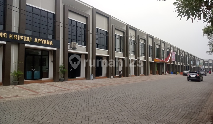 Ruko Siap Usaha Di Jalan Boulevard Aryana Karawaci Tangerang Ruko Siap Usaha Di Jalan Boulevard Aryana Karawaci Tangerang