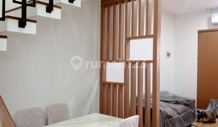 Rumah Full Furnished 2 Lantai Di Cluster Kristal Aryana Karawaci Tangerang