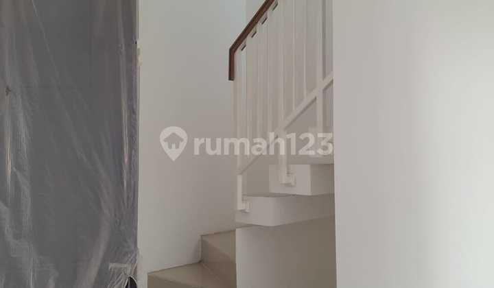 Rumah Cantik Dan Rapi Di Viona Aryana Karawaci Tangerang