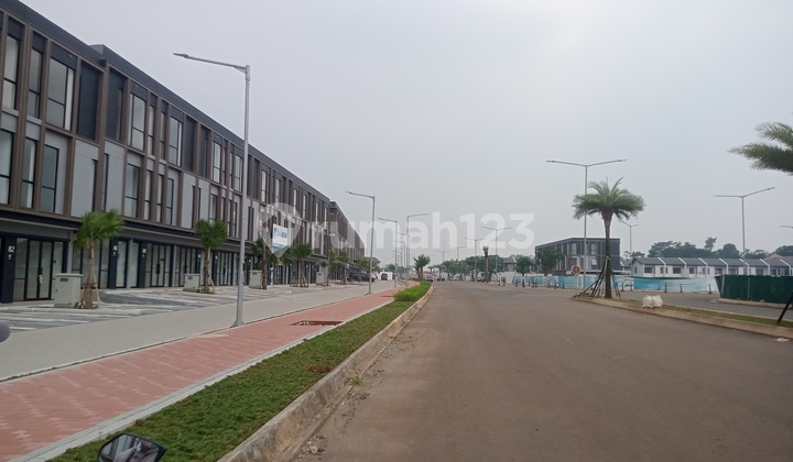 Ruko Strategis Dan Luas Dengan Bangunan 3 Lantai Di Park Serpong Tangerang