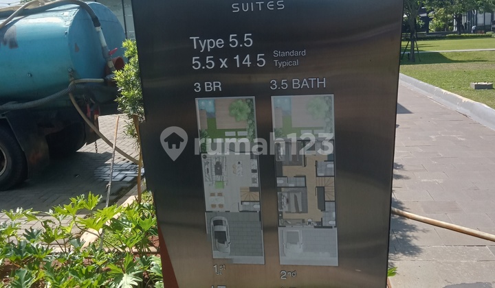 For Sale Premium 2-Story Luxurious and Beautiful House in Park Serpong Legok Tangerang 2