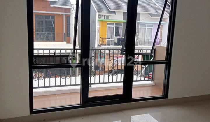 Ruko 2 Lantai Di Jual Siap Usaha Dengan Harga Murah Di Aryana Karawaci Tangerang