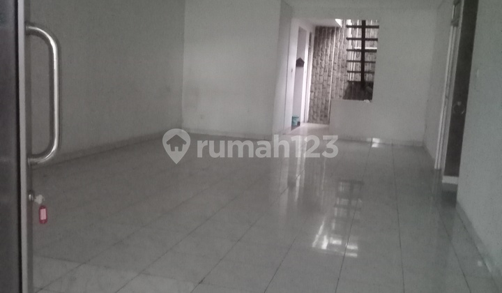 Rumah 1,5 Lantai Dengan Lokasi Strategis Di Taman Ubud Permata Lippo Karawaci Tangerang 2