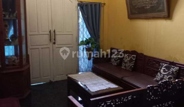 House for Sale Cheap and Strategic Location in Perumnas 1 Karawaci Tangerang 2