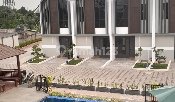Dijual Rumah 2 Lantai dengan 3 Kamar Tidur dan 2 Kamar Mandi di Viona Karawaci Tangerang