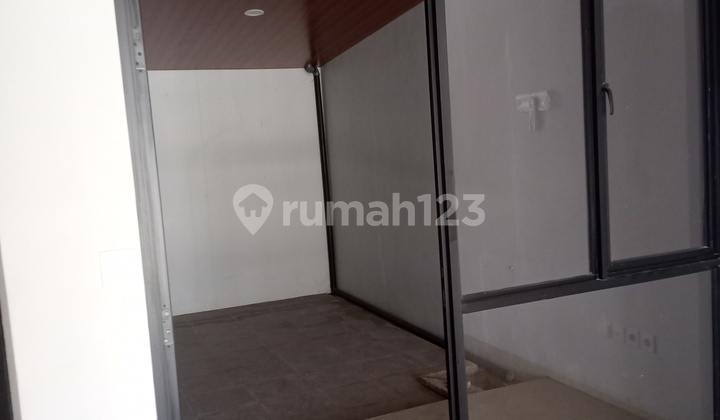 Disewakan Rumah Baru ,rapi Dan Siap Huni Di Lippo Karawaci Utara Tangerang 2