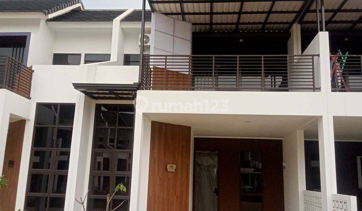 Rumah 2 Lantai Full Furnished Di Cluster Kristal Aryana Karawaci Tangerang 1