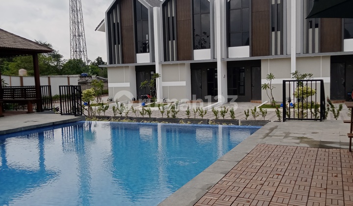 Rumah 2 Lantai Siap Huni di Cluster Viona Karawaci Tangerang