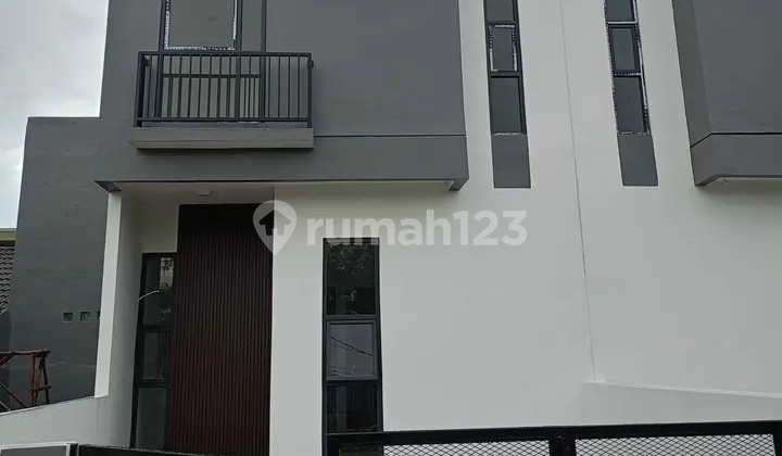 Rumah Siap Huni Free Canopy di Permata Kota Tangerang