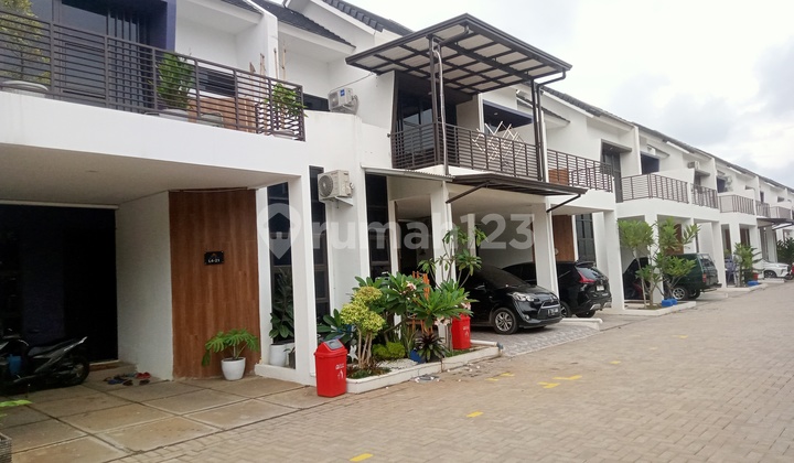 Dijual Rumah Lengkap Dengan Perabotnya Di Cluster Kristal Aryana Karawaci Tangerang Dijual Rumah Lengkap Dengan Perabotnya Di Cluster Kristal Aryana Karawaci Tangerang