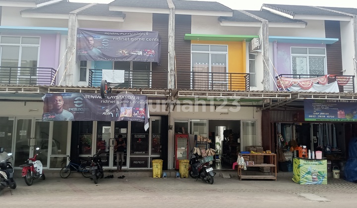 2-Story Shop House for Rent in Strategic Location at Aryana Karawaci, Tangerang 1