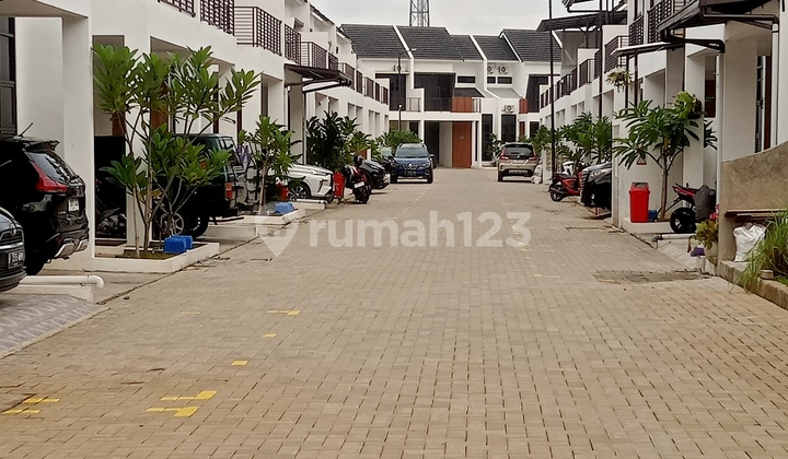 For Sale House Fully Furnished In Kristal Aryana Cluster Karawaci Tangerang 2