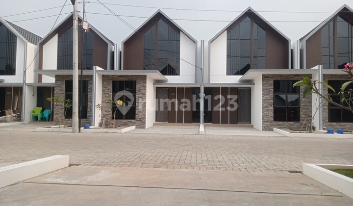 Rumah Siap Huni Dengan Lokasi Strategis Di Cluster Safira Aryana Karawaci Tangerang