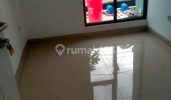 For Rent 1-Story Ready-to-Occupy House in Aryana Karawaci Tangerang For Rent 1-Story Ready-to-Occupy House in Aryana Karawaci Tangerang