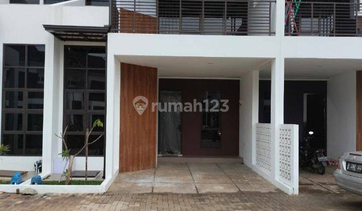 Rumah Cantik Full Furnished 2 Lantai Siap Huni Di Aryana Karawaci Tangerang 1