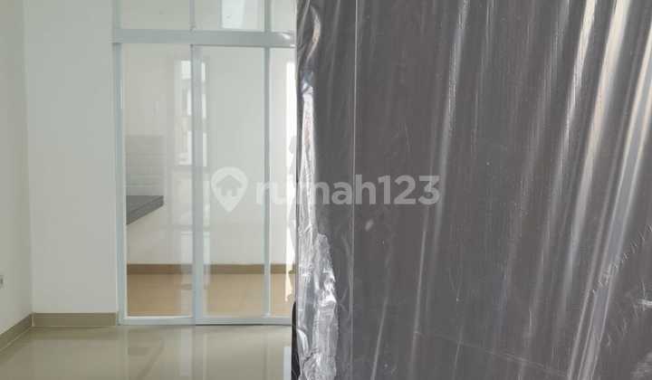 Dijual Rumah 1 Lantai Dengan Fasilitas Kolam Renang Di Aryana Karawaci Tangerang Dijual Rumah 1 Lantai Dengan Fasilitas Kolam Renang Di Aryana Karawaci Tangerang