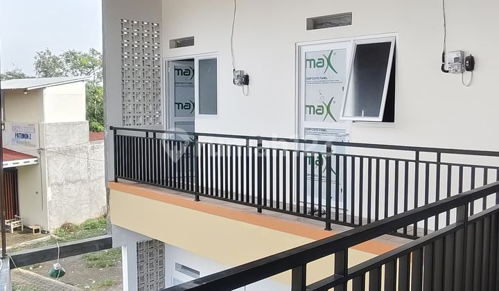 Active Female Boarding House Fully Occupied 2