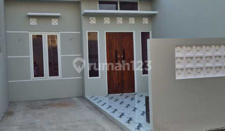 Can't believe it... such a nice house is super cheap and already has a fence and its canopy, already got it. 1