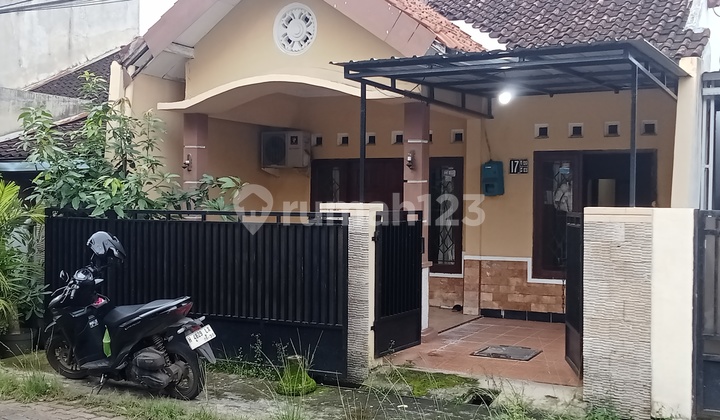 Rumah Secondary ..Akses Bagus Dn Lingkungan Istimewa 2