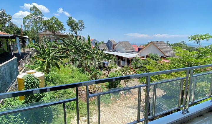 Rumah Mewah Dan Luas Di Ngaliyan 2